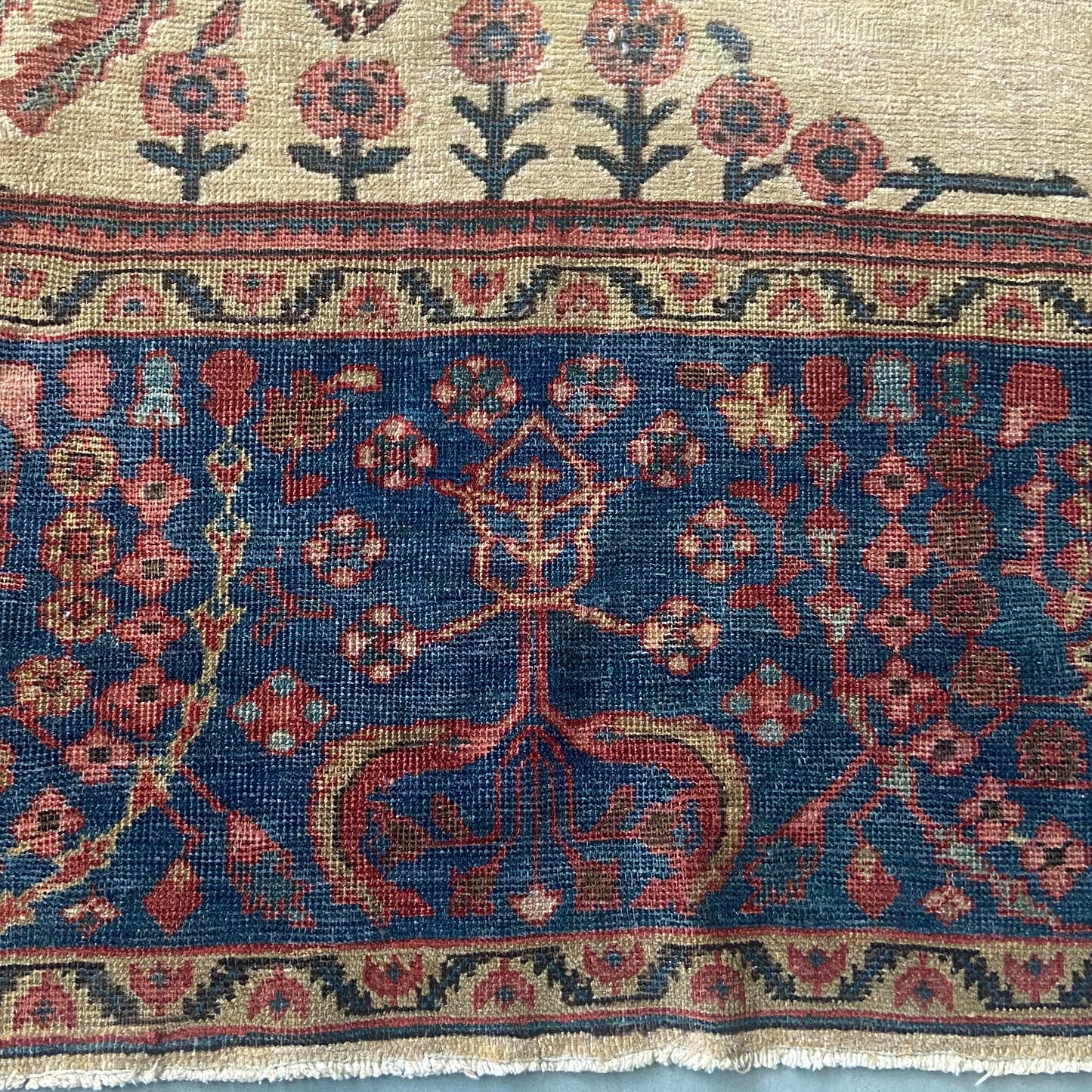 Antique Mahal Oversized Area Rug #R934 - 10'9" x 13'7"