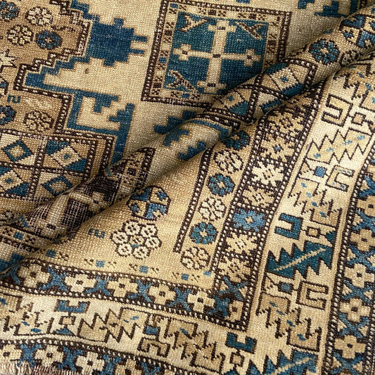 Antique Lezgi Accent Rug #R1228 - 3'10" x 5'1"