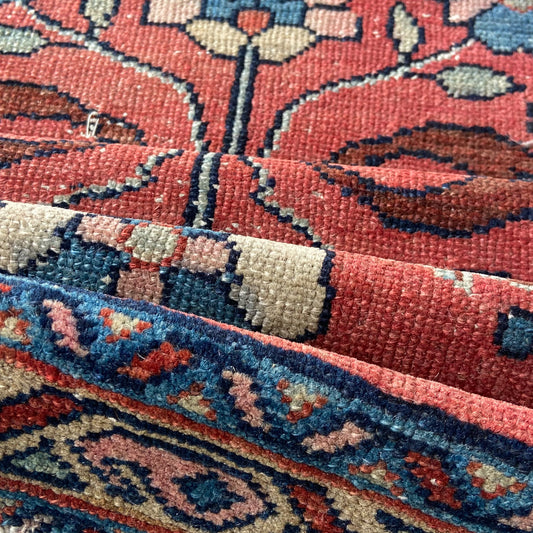 Antique Lilihan Accent Rug #R1283 - 2'3" x 3'7"