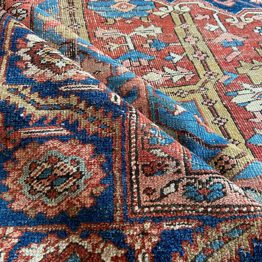 Antique Heriz Area Rug #R844 - 9'9" x 12'2"