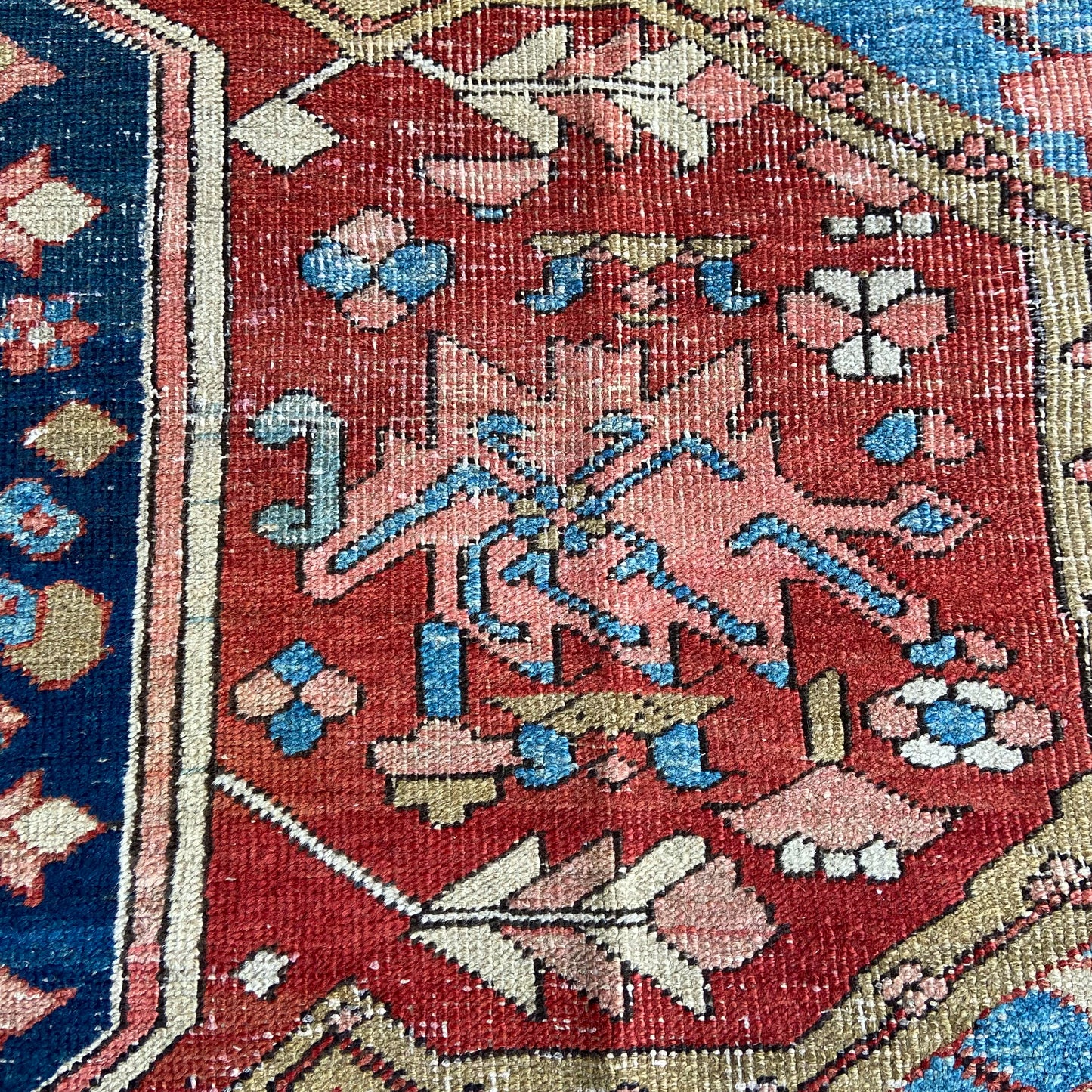 Antique Heriz Area Rug #R844 - 9'9" x 12'2"