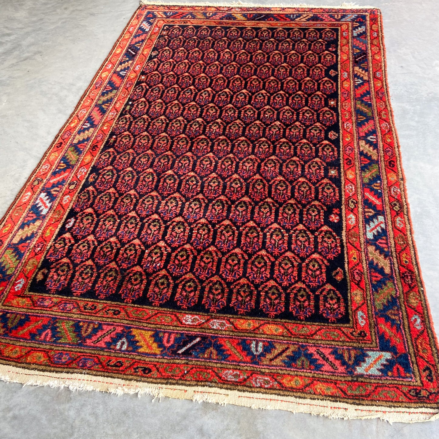 Antique Malayer Accent Rug #R1273 - 4'1" x 6'7"