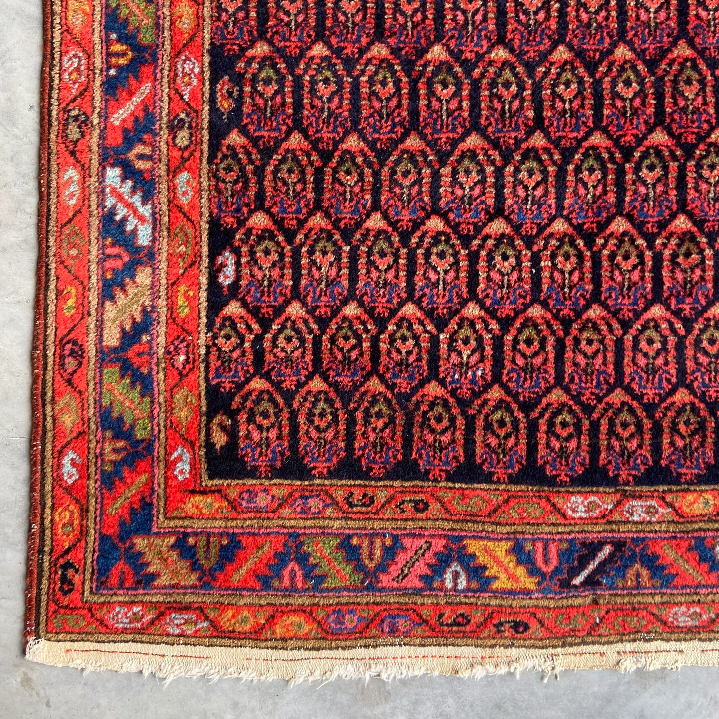 Antique Malayer Accent Rug #R1273 - 4'1" x 6'7"