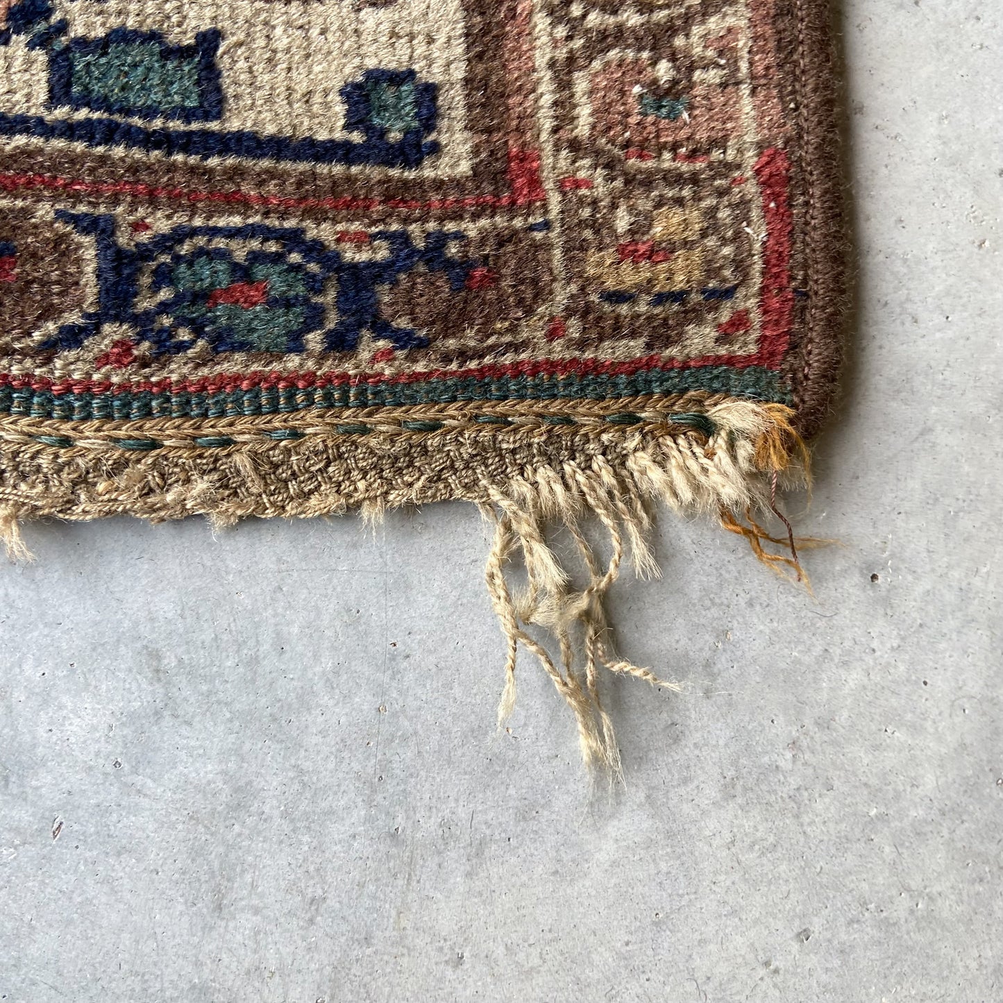 Early Antique Bidjar Area Rug #R1284 - 4'5" x 7'3"