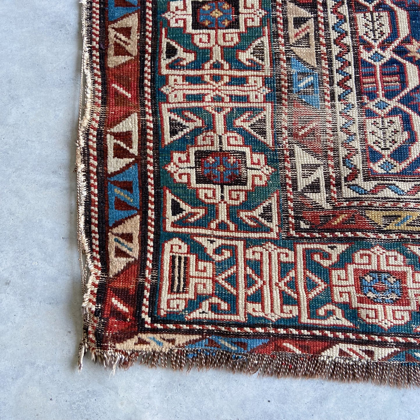 Antique Shirvan Accent Rug #R851 -  3'8" x 4'10"