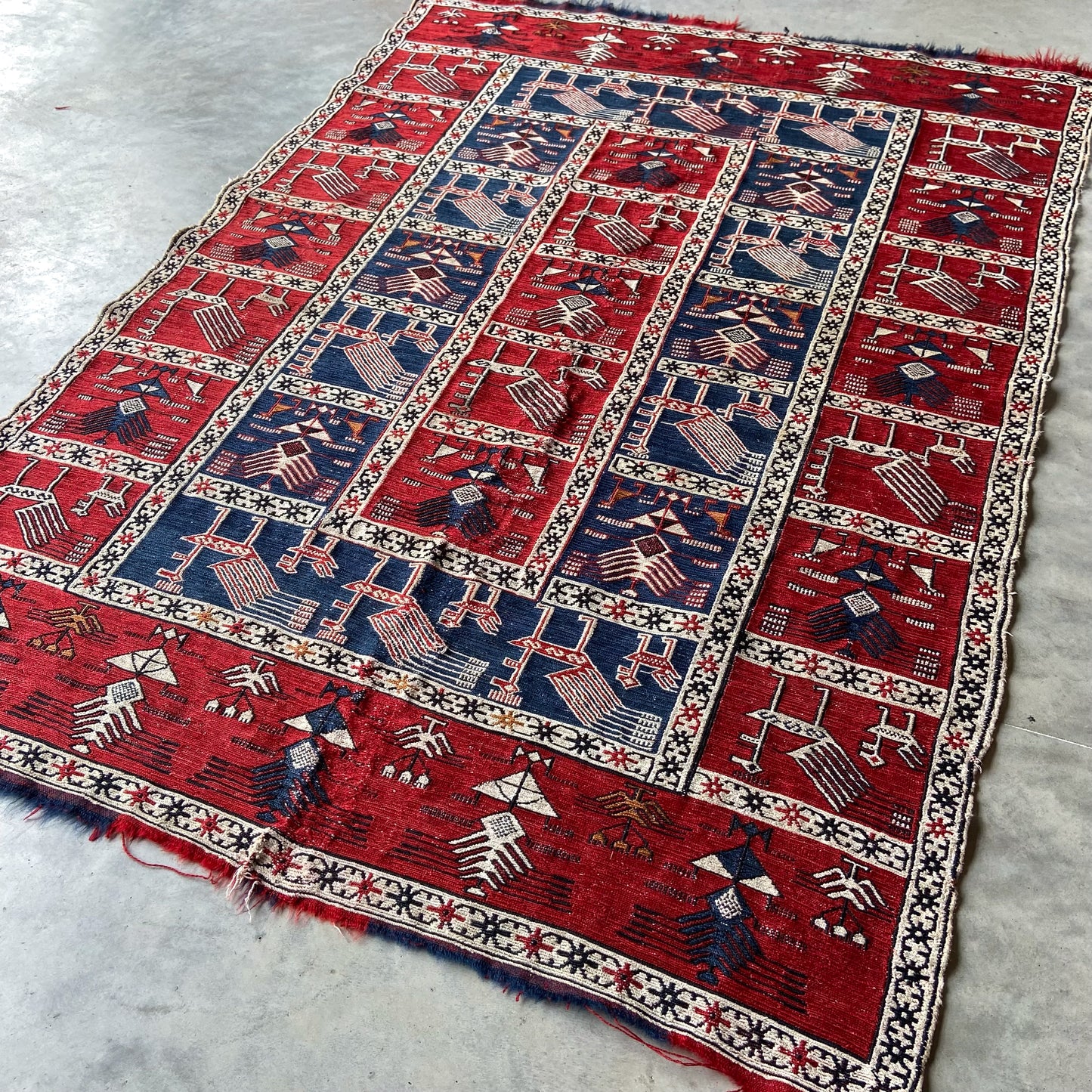 Antique Verneh Accent Rug #R889 - 3'8" x 5'8"