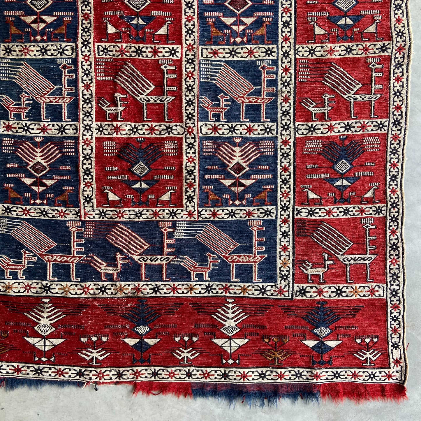 Antique Verneh Accent Rug #R889 - 3'8" x 5'8"