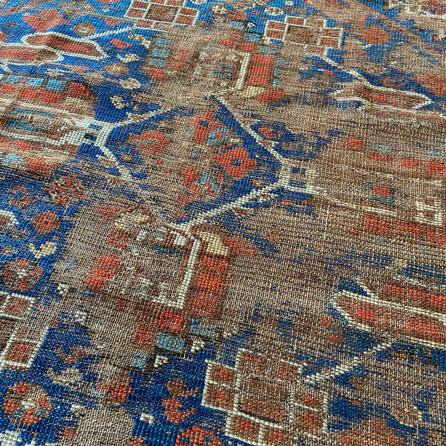 Antique Kamseh Accent Rug #R1026 - 5'5" x 6'10"