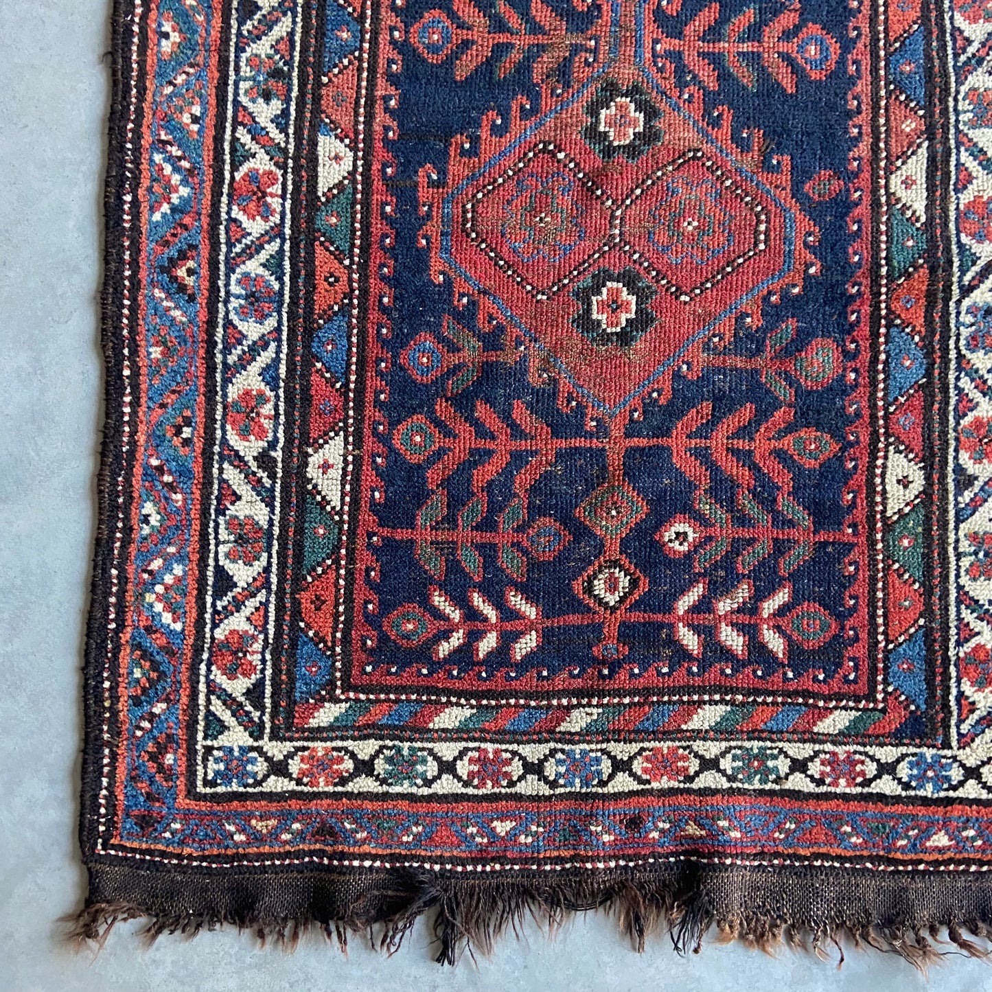 Antique Caucasian Accent Rug #R1033 - 3'6" x 7'