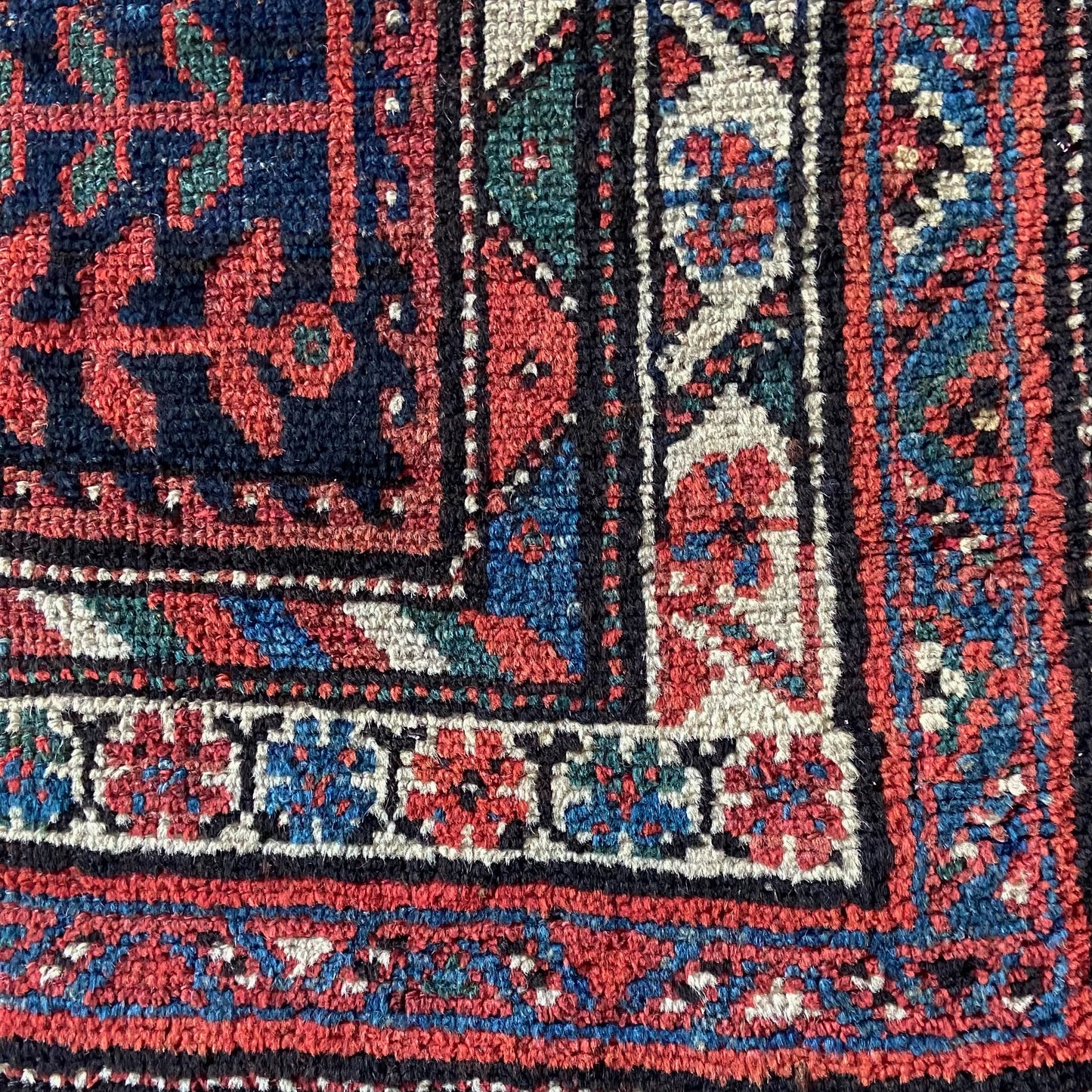 Antique Caucasian Accent Rug #R1033 - 3'6" x 7'