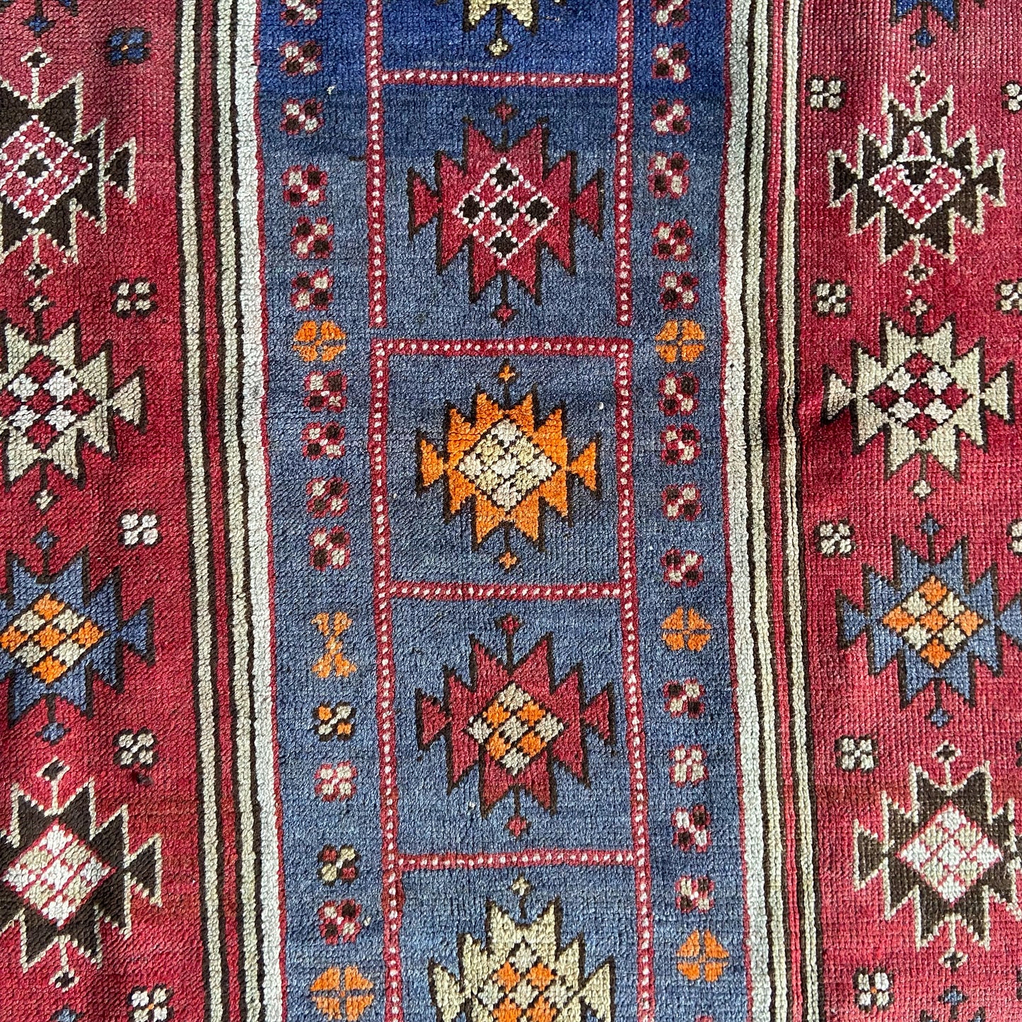 Antique Makri Accent Rug #R1035 - 4'4" x 7'4"