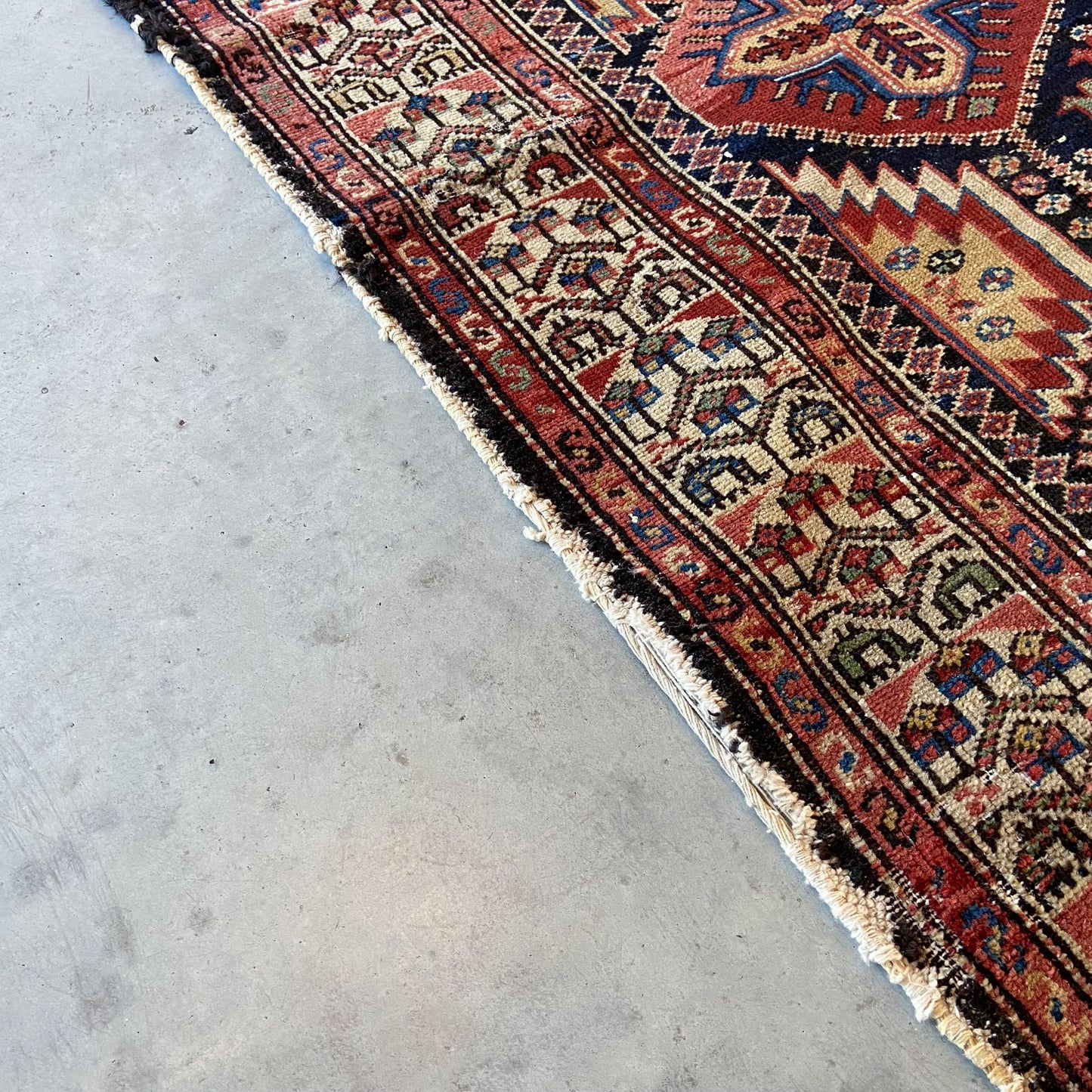 Antique Caucasian Area Rug #R1036 - 5'2" x 7'2"