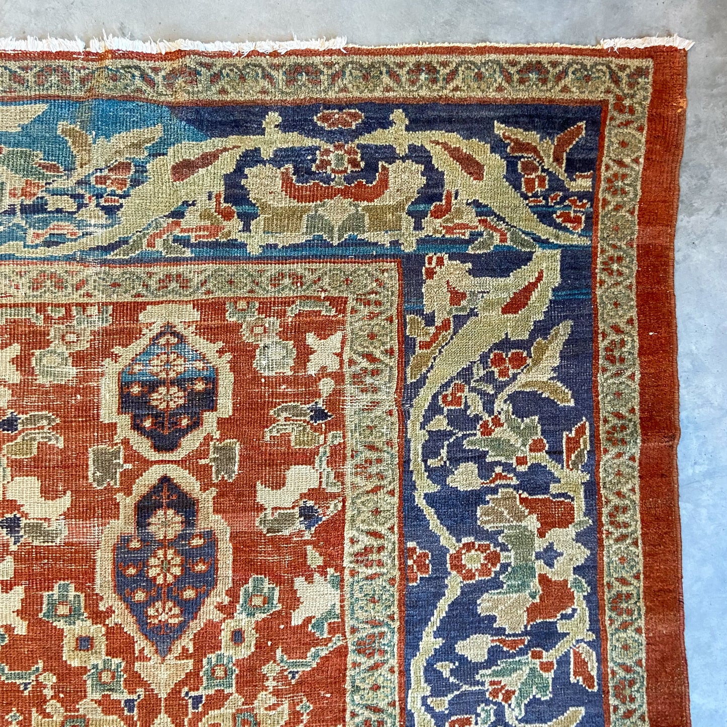 Antique Sultanabad Area Rug #R1041 - 8'8" x 10'8"