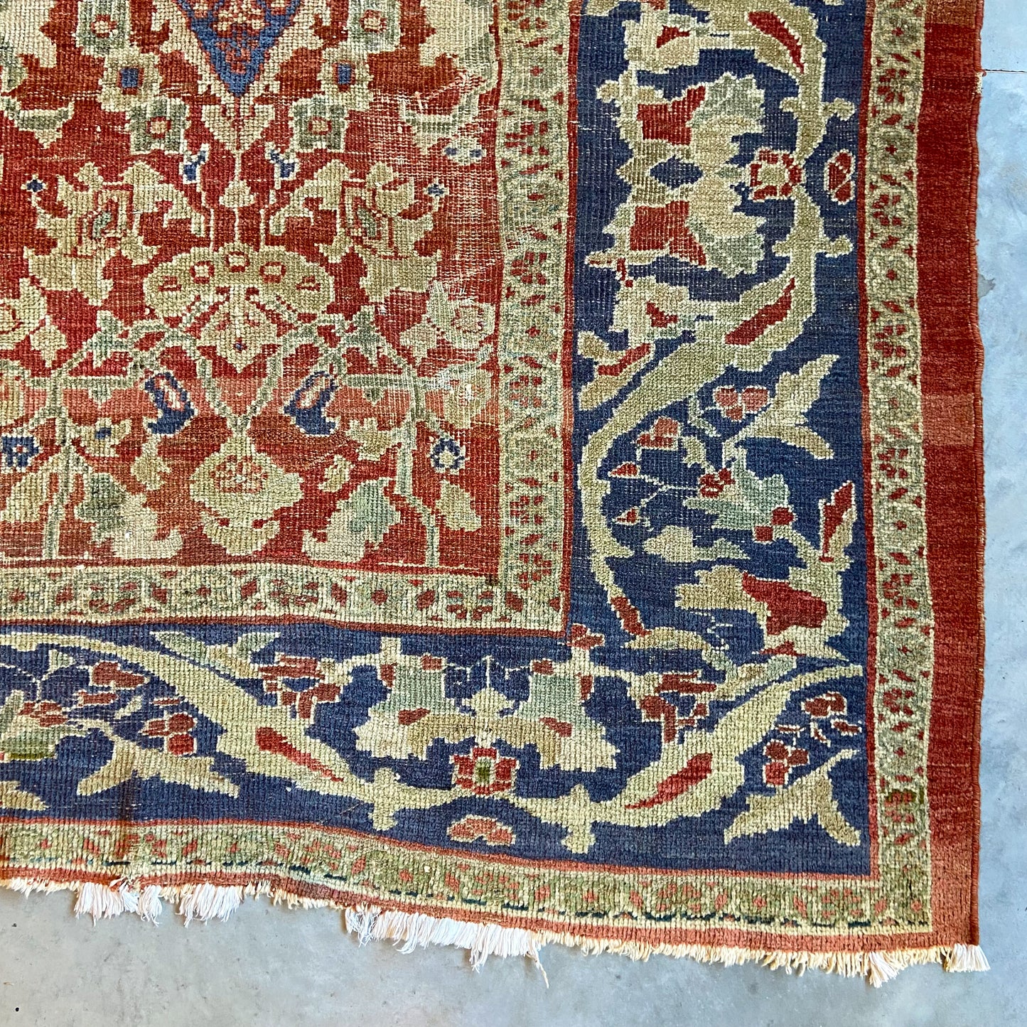 Antique Sultanabad Area Rug #R1041 - 8'8" x 10'8"