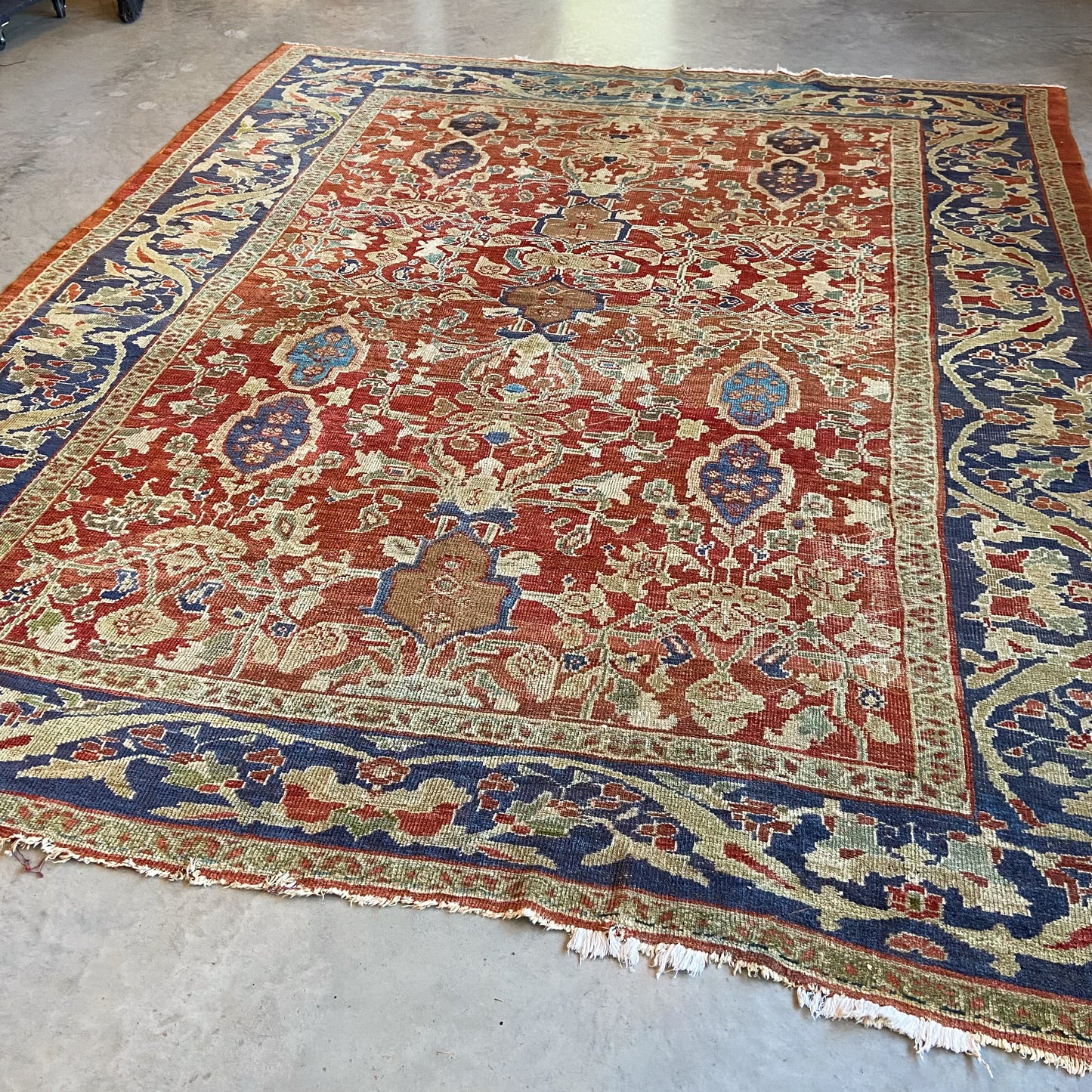 Antique Sultanabad Area Rug #R1041 - 8'8" x 10'8"