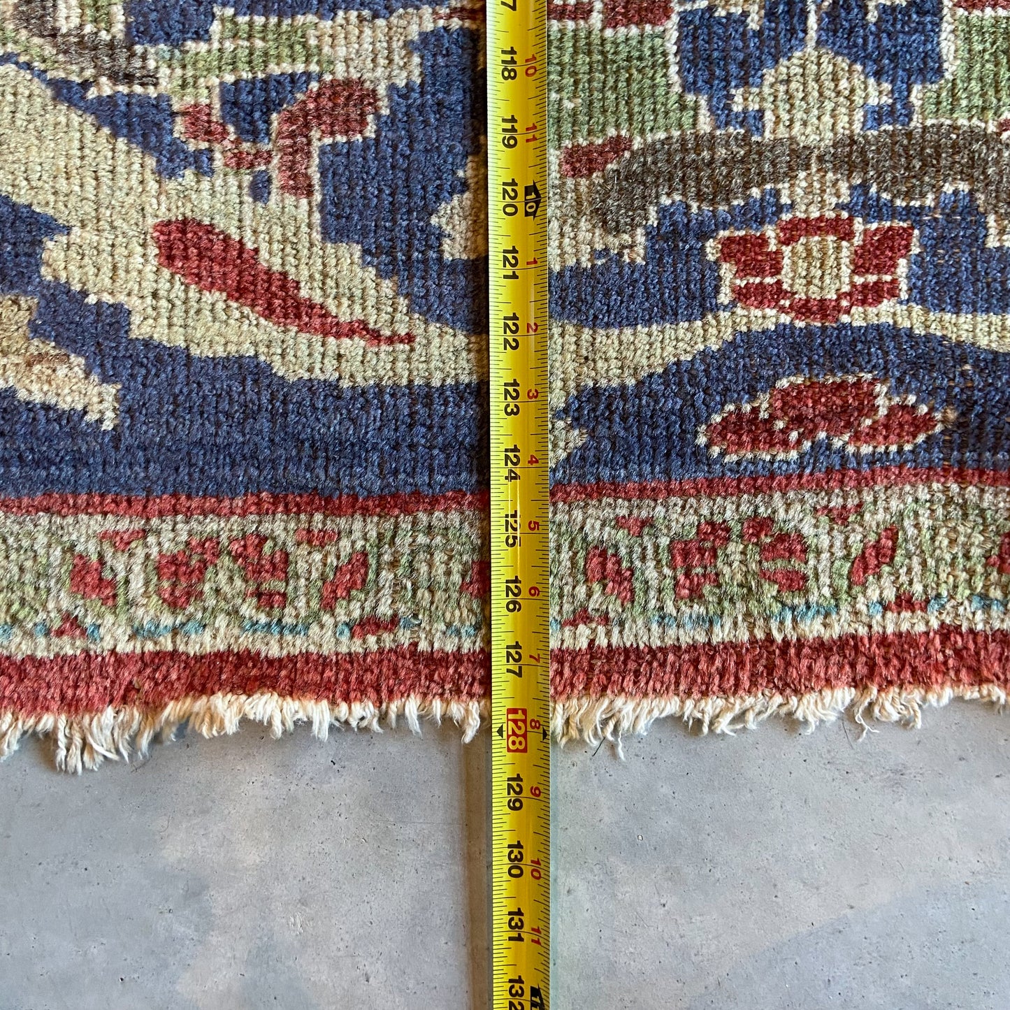 Antique Sultanabad Area Rug #R1041 - 8'8" x 10'8"