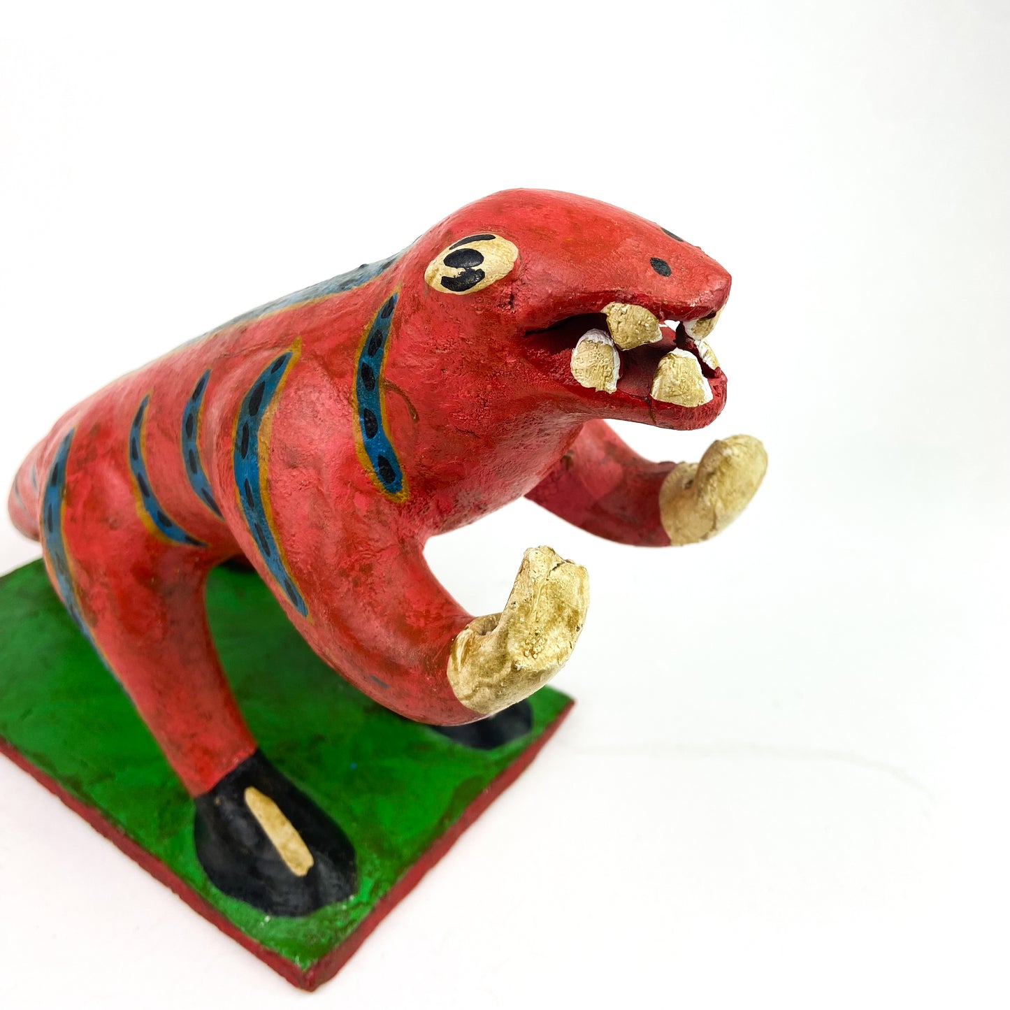 Vintage Mexican Folk Art Clay Dinosaur by Candelario Medrano #O966