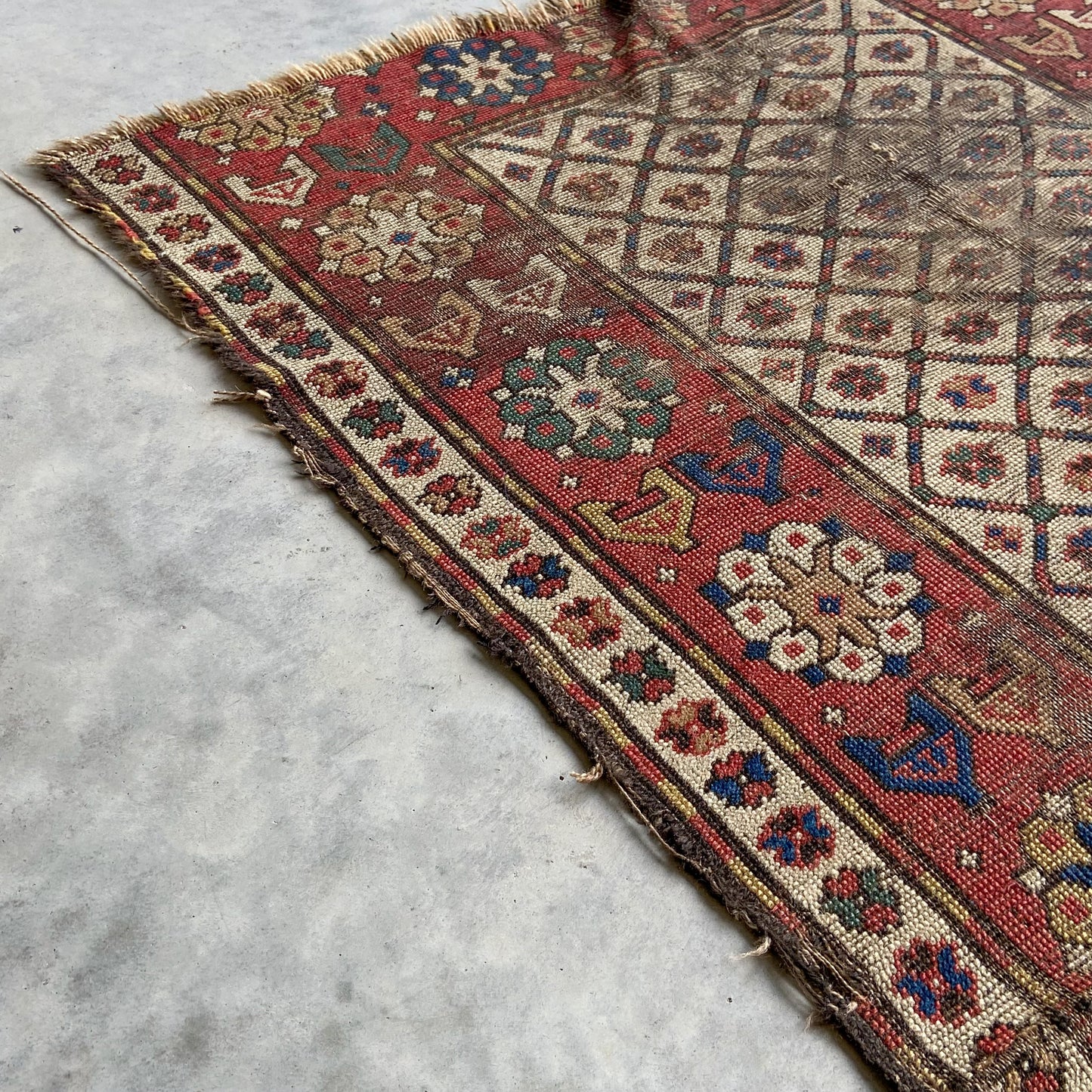 Antique Caucasian Accent Rug #R1000 - 4' x 7'3"