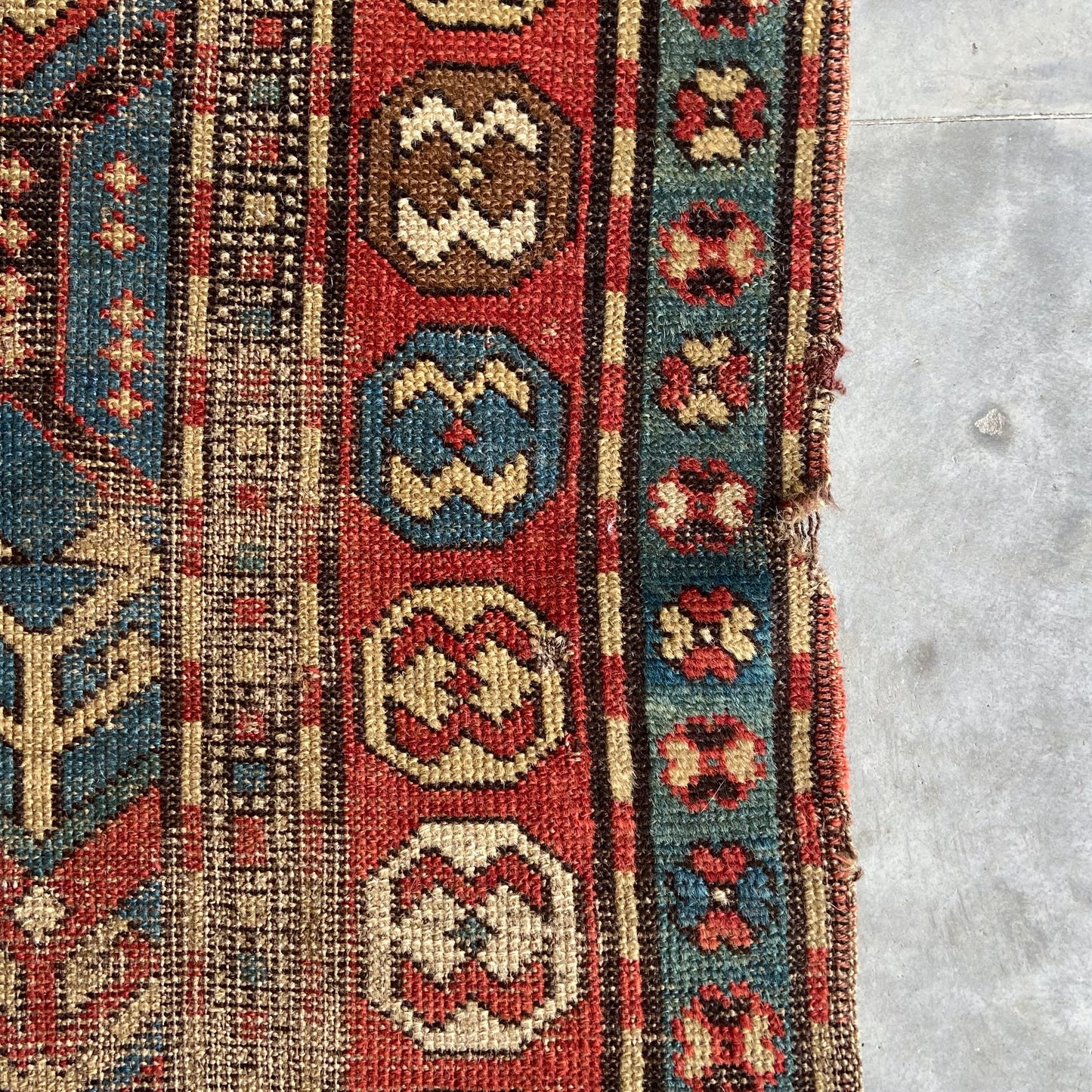 Antique Northwest Persian Accent Rug #R1002 - 3'4" x 5'4"