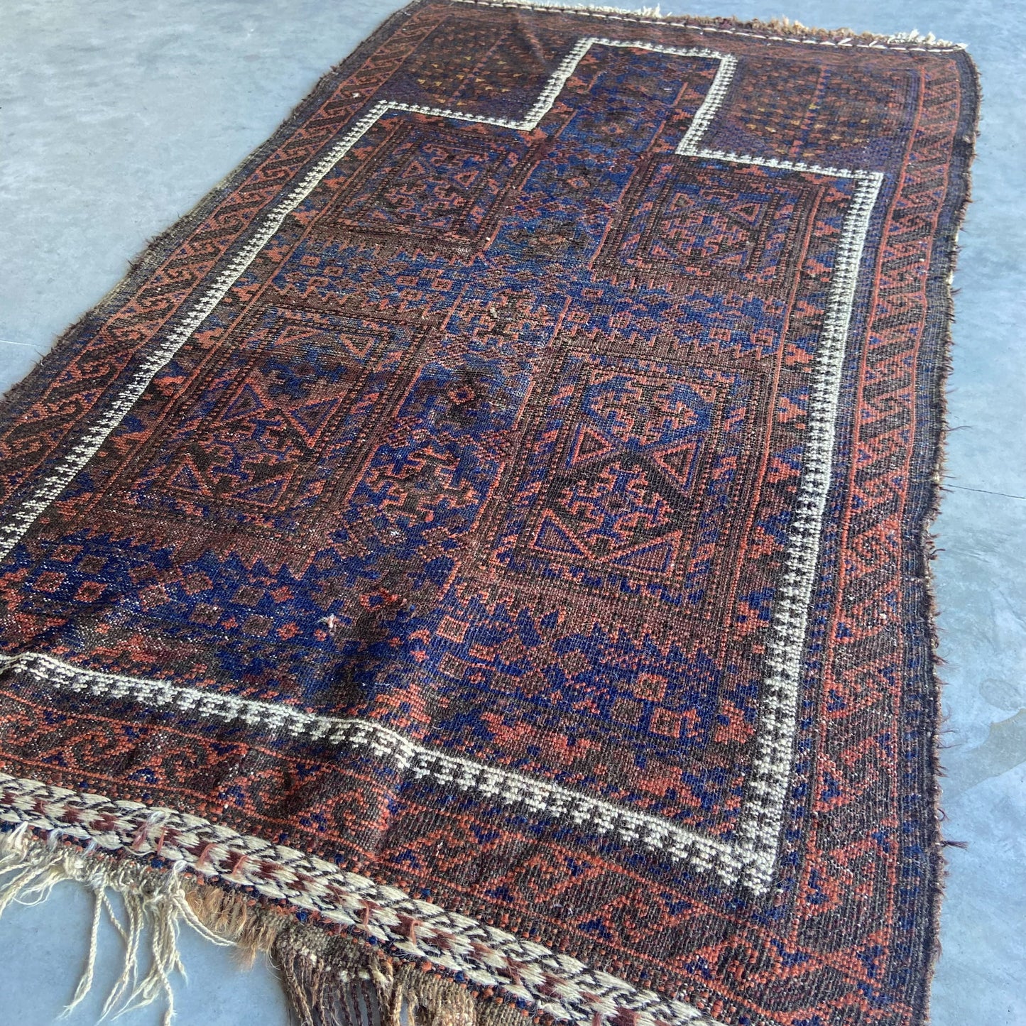 Antique Baluch Prayer Accent Rug #R964 - 2'11" x 5'2"