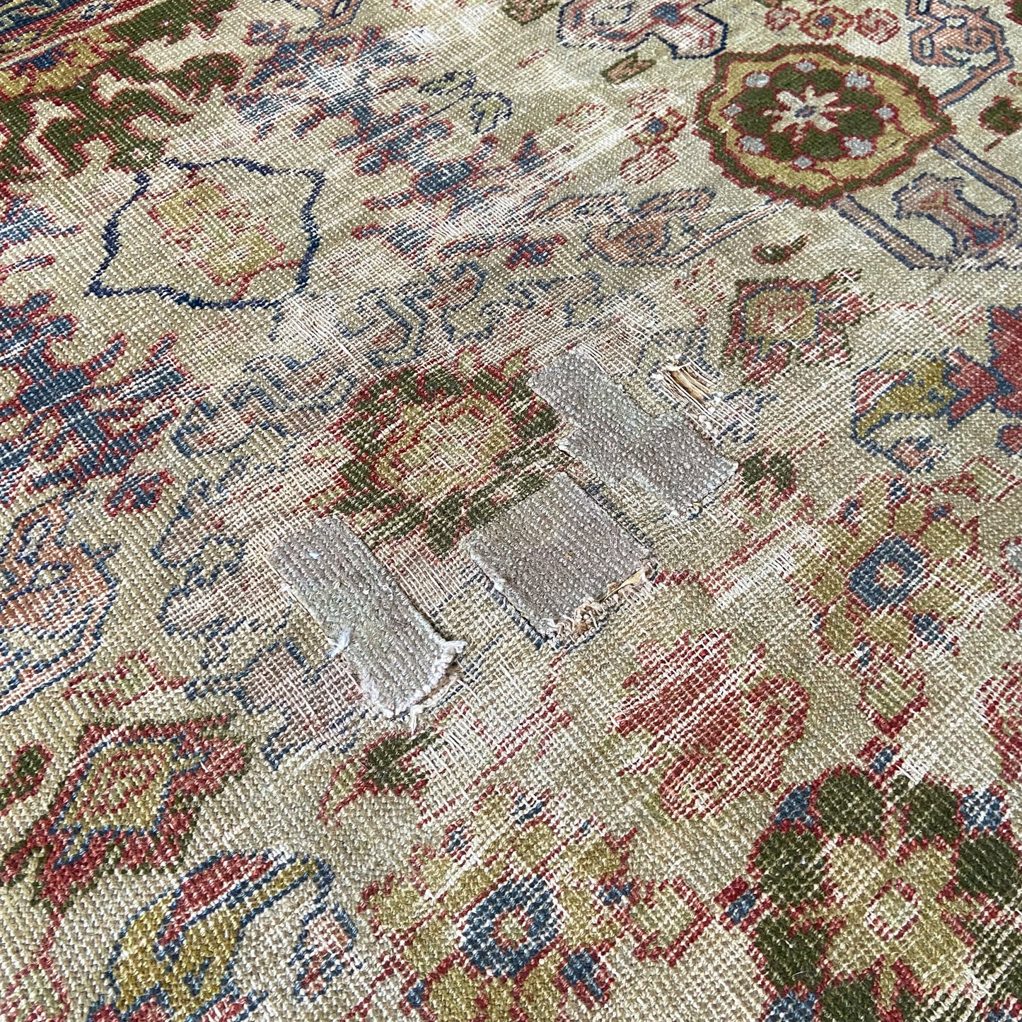 Antique Sultanabad Area Rug #R978 - 9' x 12'