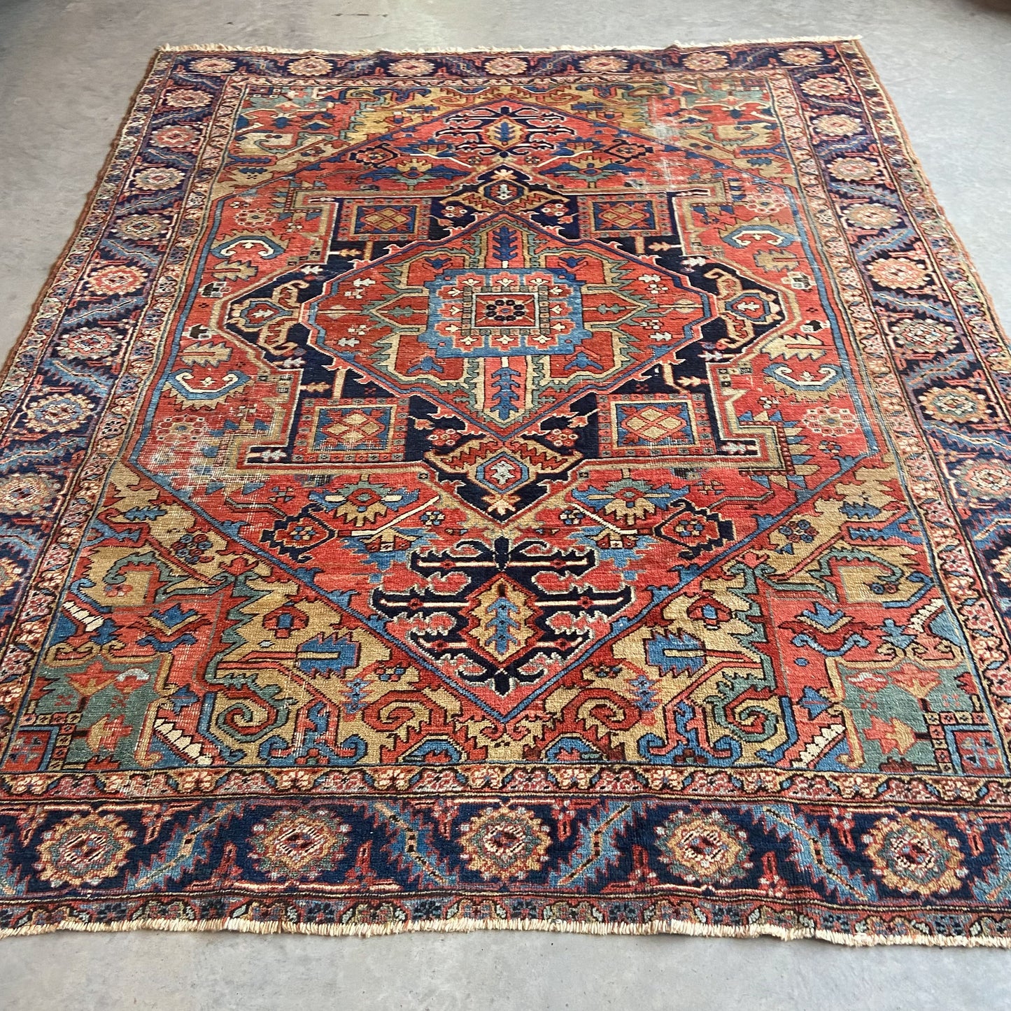 Antique Heriz Area Rug #R983 - 8'1" x 9'10"