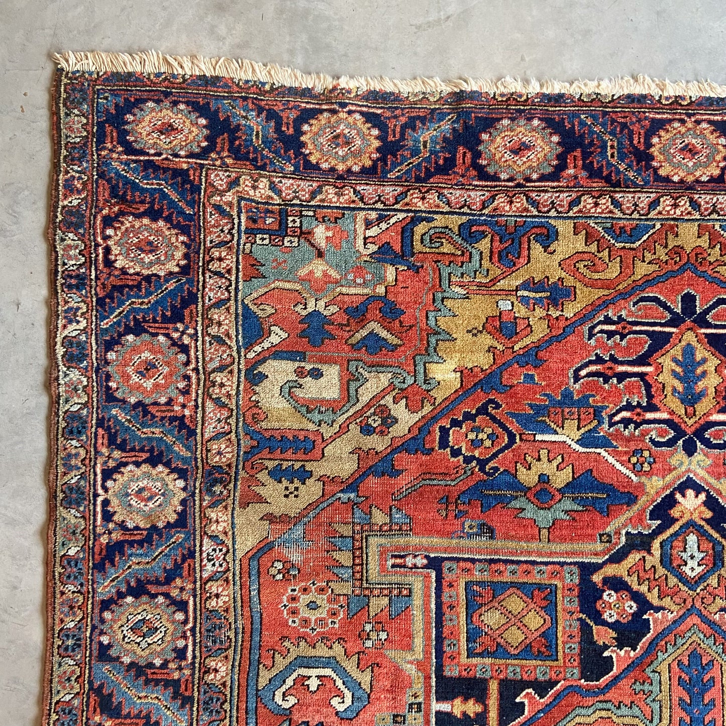 Antique Heriz Area Rug #R983 - 8'1" x 9'10"